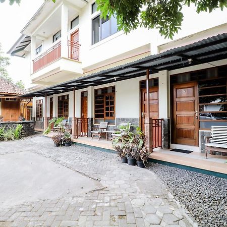 โรงแรมวิสมันจาลา กาลิอูรัง กาลีอูรัง ภายนอก รูปภาพ